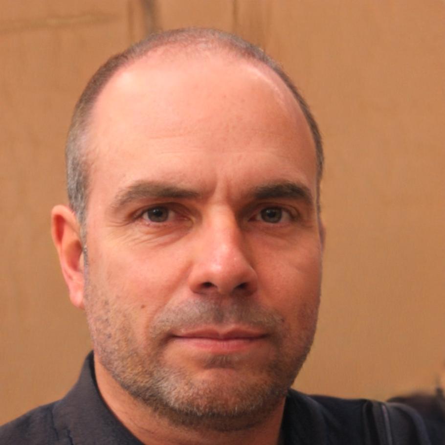 Krzysztof Zawadzki - specjalista ds. rozwoju kariery w pracy socjalnej